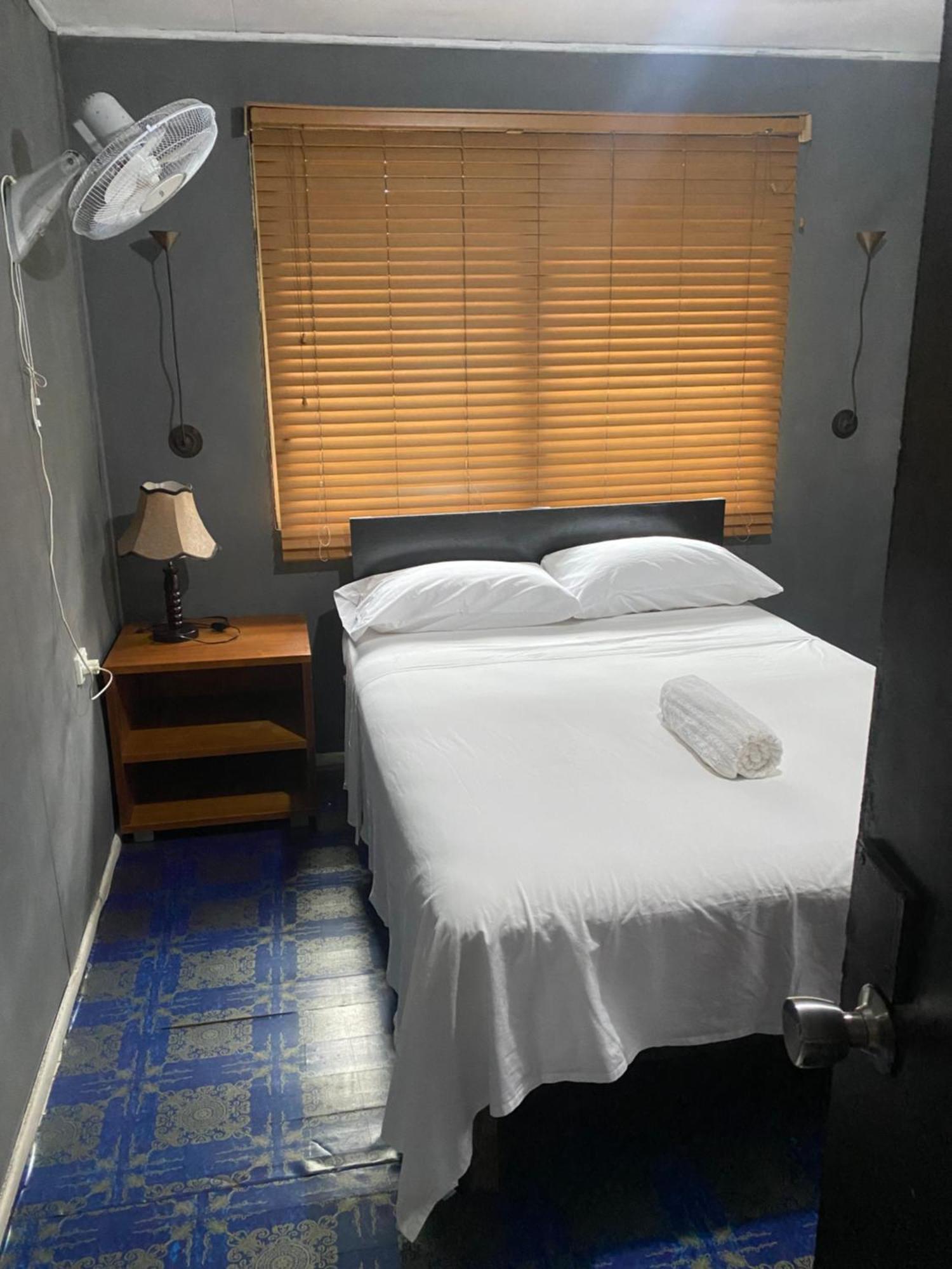 Island Home Ονιάρα Εξωτερικό φωτογραφία